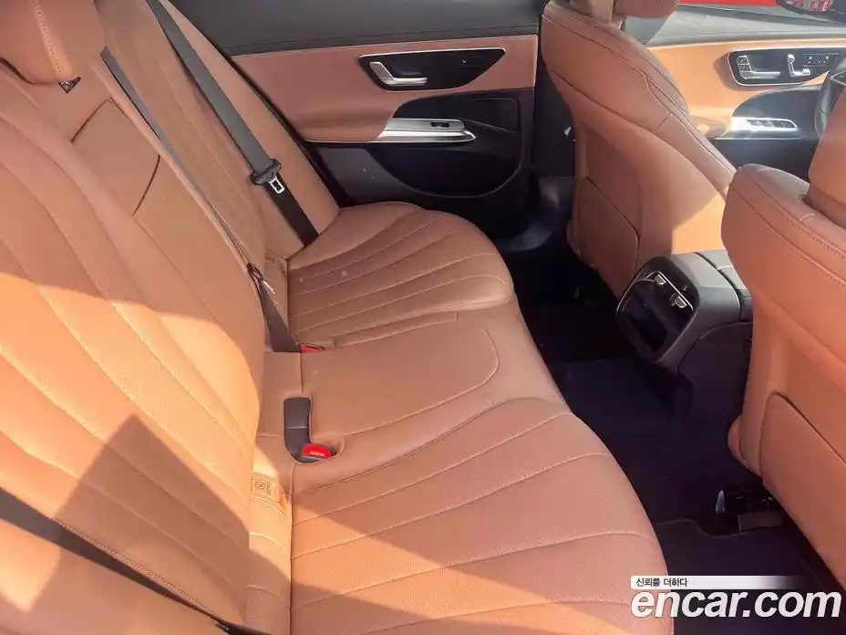 Mercedes-Benz E-Class 2025 2.0 Автомат в Москве № 493639, фото 6