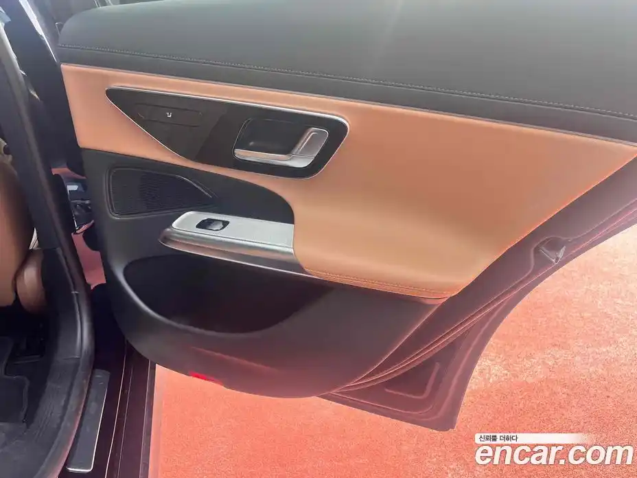 Mercedes-Benz E-Class 2025 2.0 Автомат в Москве № 493639, фото 9