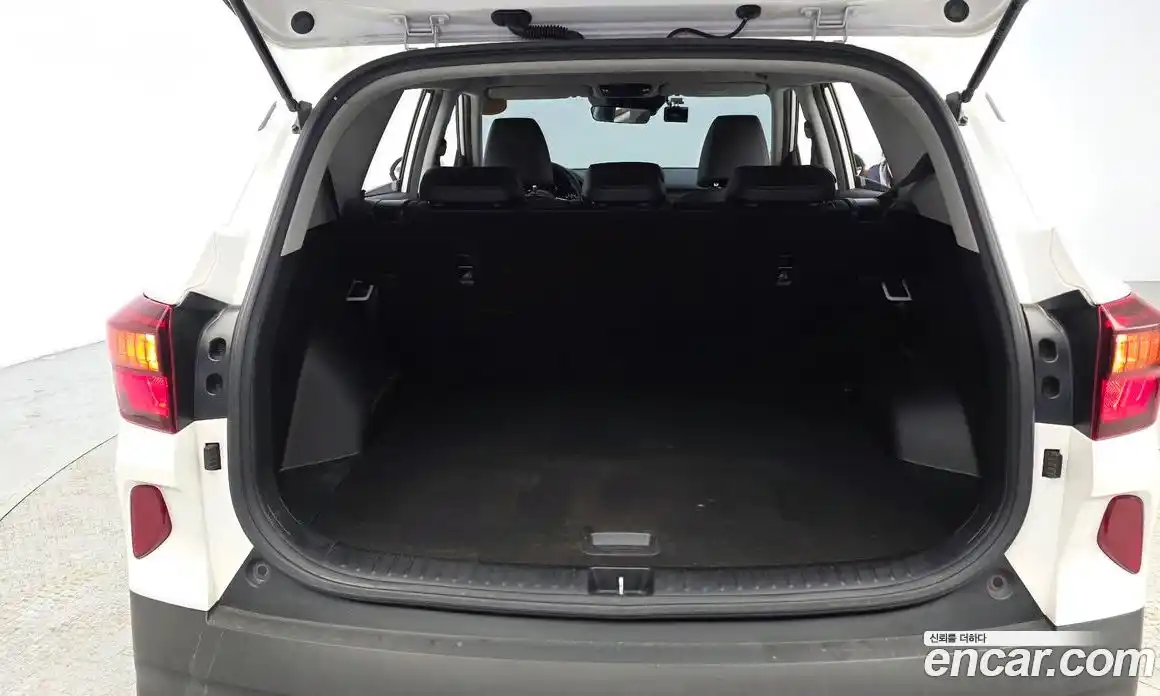 Kia Seltos 2023 1.6 Автомат в Москве № 50419, фото 20