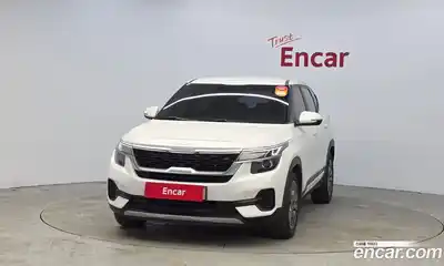 Kia Seltos 2023 1.6 Автомат в Москве № 50419, миниатюра 3