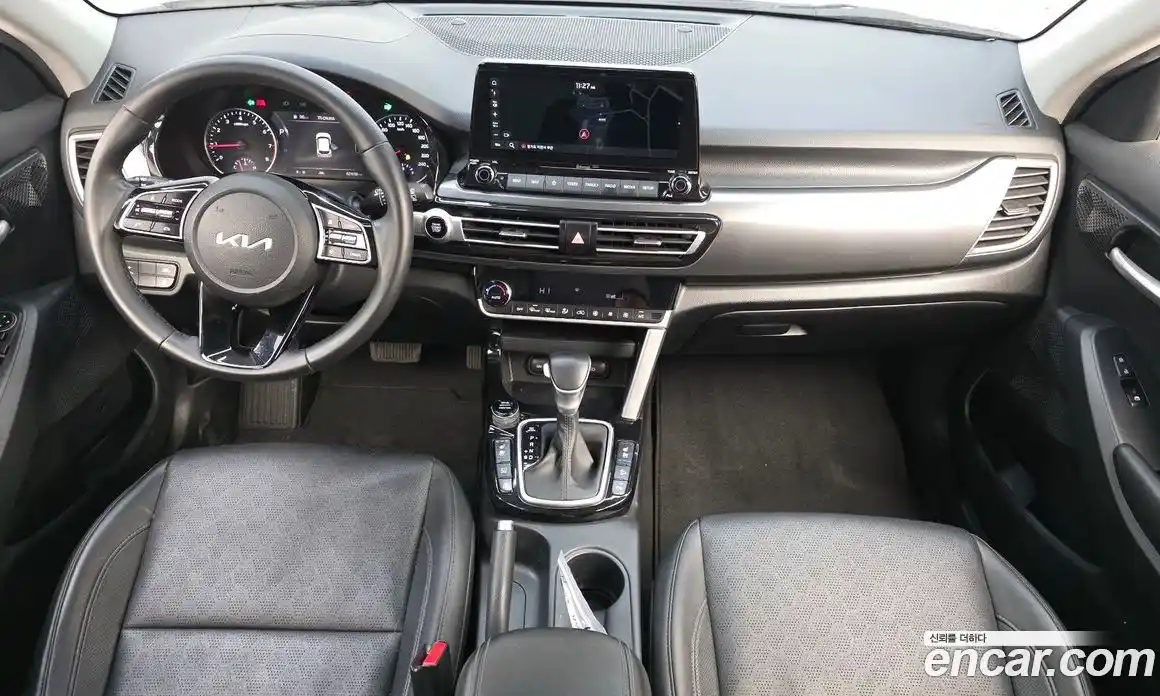 Kia Seltos 2023 1.6 Автомат в Москве № 50419, фото 7