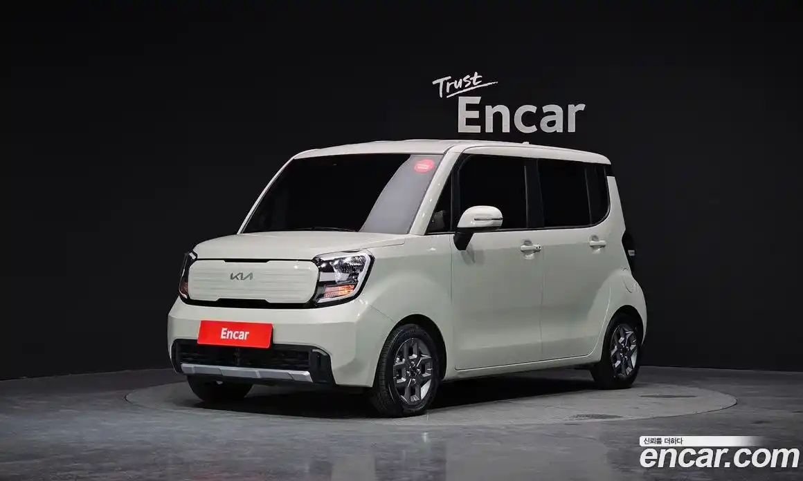 Kia Ray 2024 1.0 Автомат в Москве № 523036, фото 1