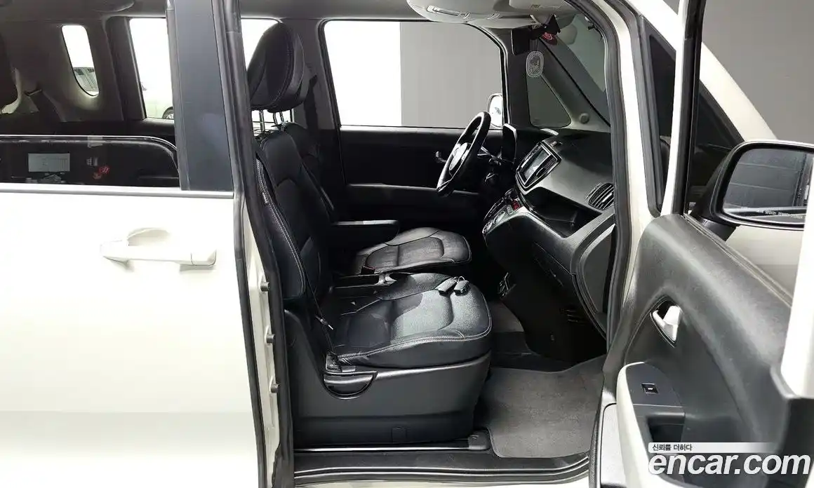 Kia Ray 2024 1.0 Автомат в Москве № 523036, фото 11