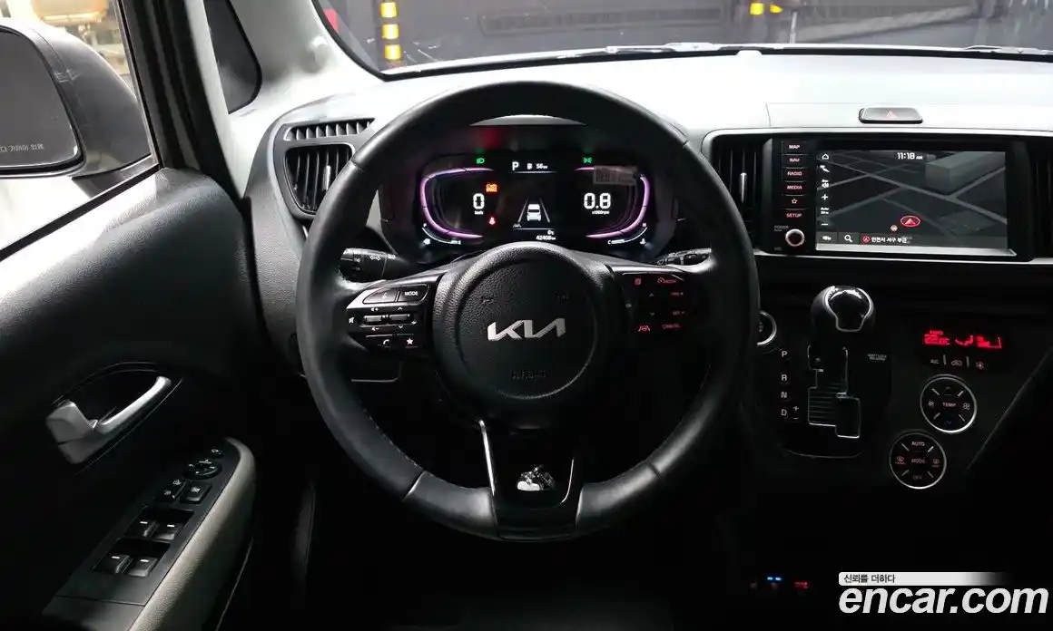 Kia Ray 2023 1.0 Автомат в Москве № 523051, фото 13