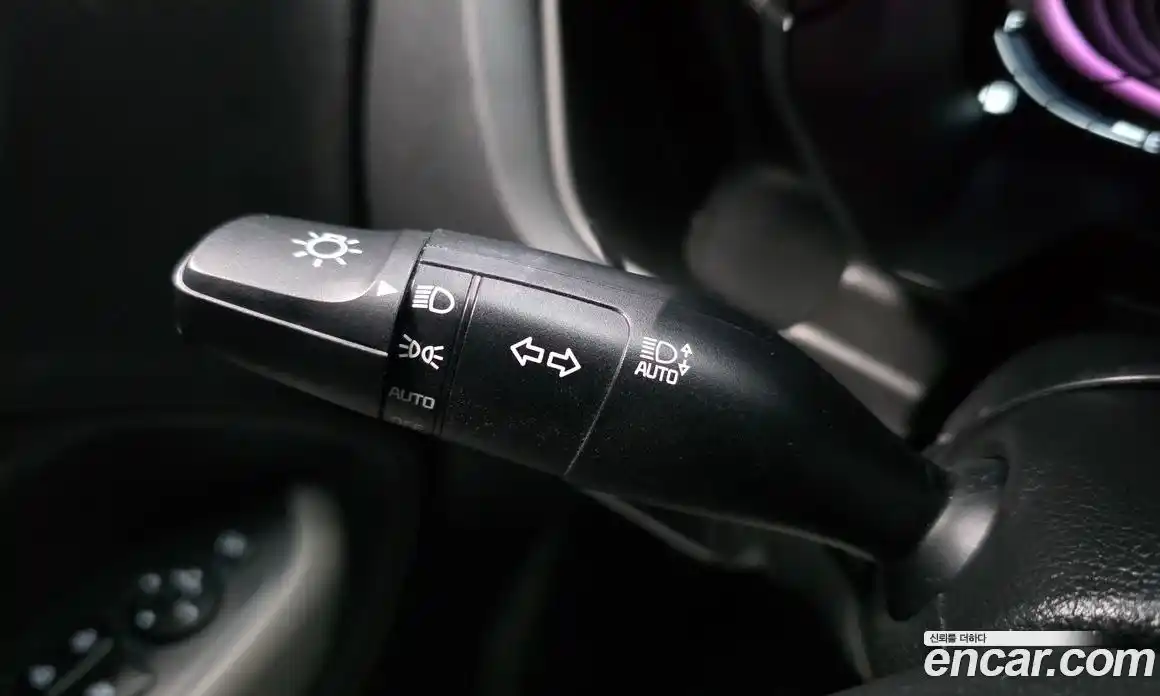 Kia Ray 2023 1.0 Автомат в Москве № 523051, фото 19