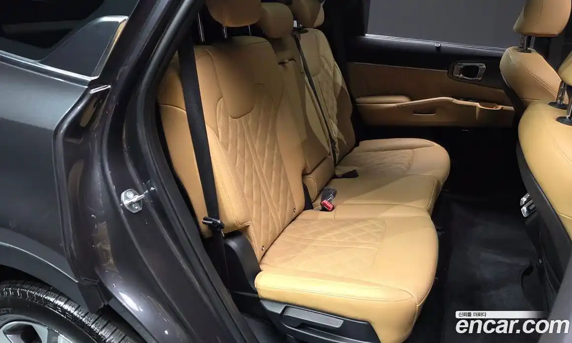 Kia Sorento 2023 1.6 Автомат в Москве № 523068, фото 12