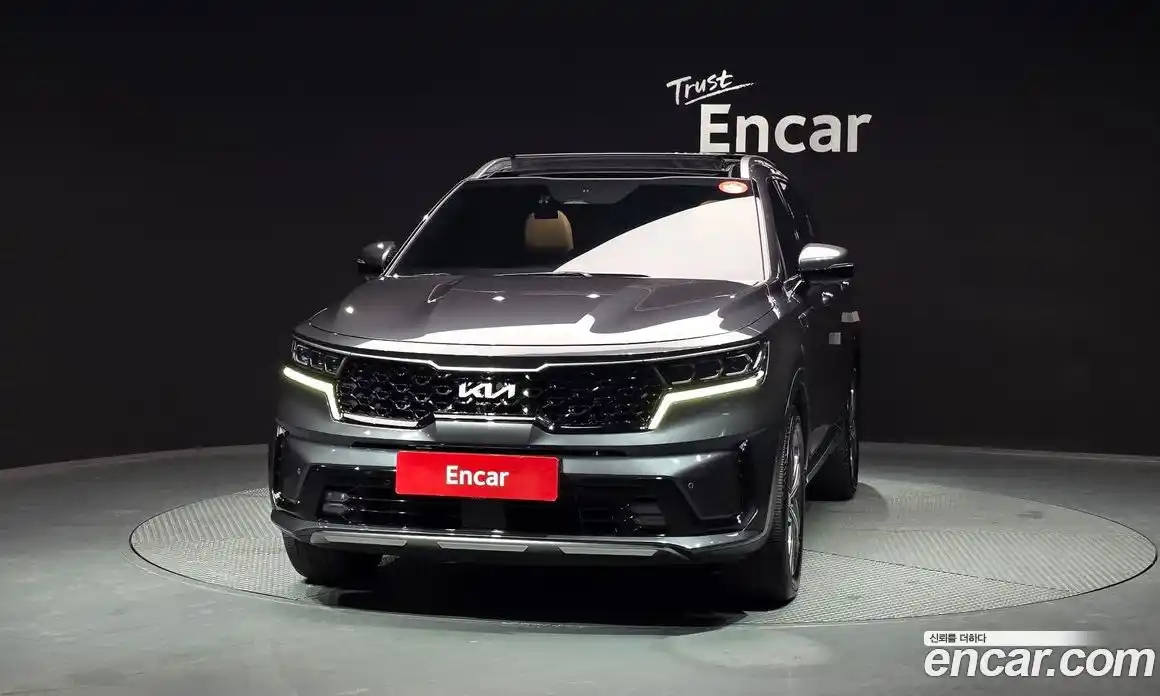 Kia Sorento 2023 1.6 Автомат в Москве № 523068, фото 3