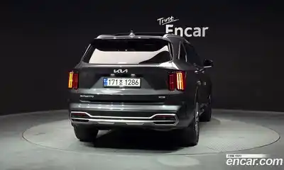 Kia Sorento 2023 1.6 Автомат в Москве № 523068, миниатюра 4