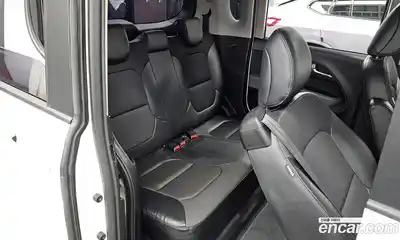 Kia Ray 2022 1.0 Автомат в Москве № 523087, миниатюра 12