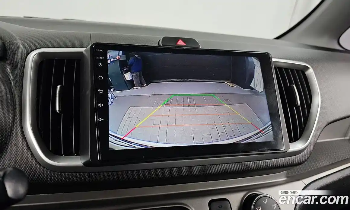 Kia Ray 2022 1.0 Автомат в Москве № 523087, фото 15