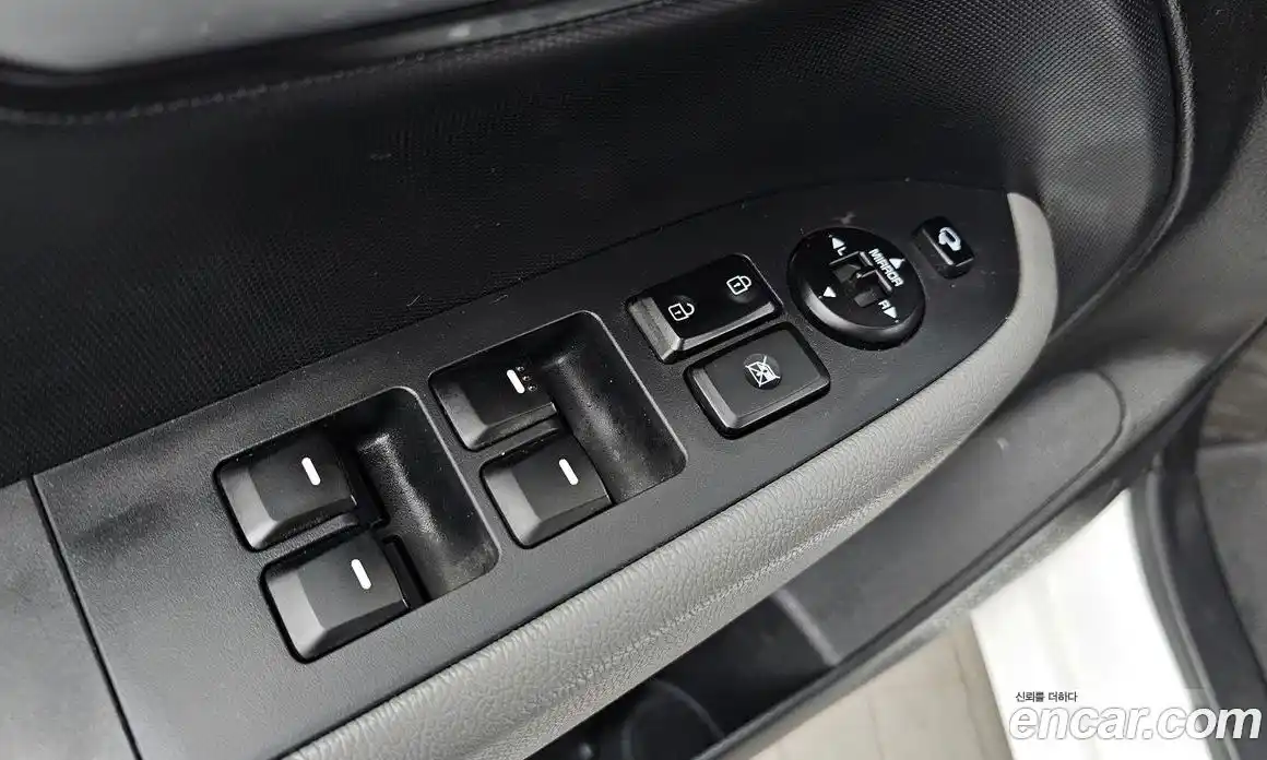 Kia Ray 2022 1.0 Автомат в Москве № 523087, фото 19