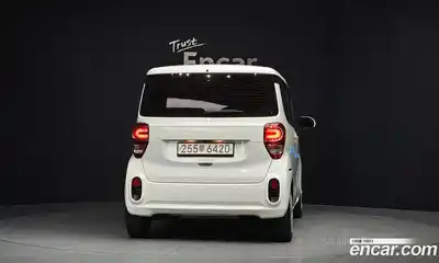 Kia Ray 2022 1.0 Автомат в Москве № 523087, миниатюра 4