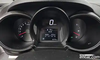 Kia Ray 2022 1.0 Автомат в Москве № 523087, миниатюра 8