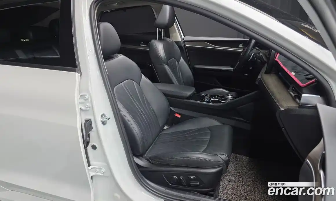 Kia K5 2020 1.6 Автомат в Москве № 52447, фото 12