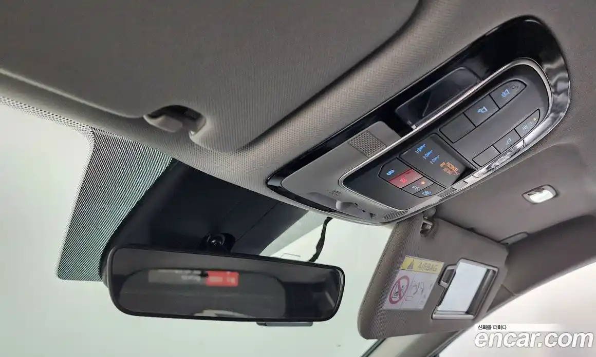 Hyundai Santa Fe 2023 1.6 Автомат в Москве № 531462, фото 17