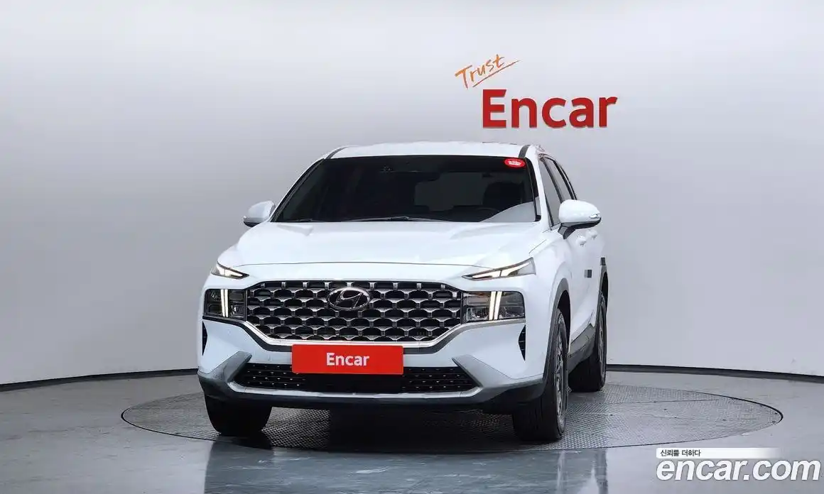 Hyundai Santa Fe 2023 1.6 Автомат в Москве № 531462, фото 3