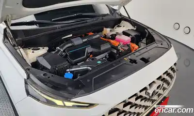 Hyundai Santa Fe 2023 1.6 Автомат в Москве № 531462, миниатюра 6