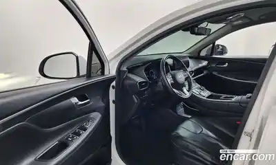 Hyundai Santa Fe 2023 1.6 Автомат в Москве № 531462, миниатюра 10