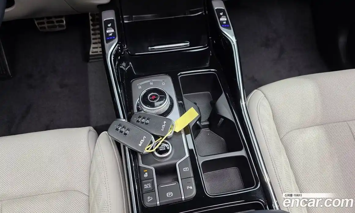 Kia Sorento 2023 1.6 Автомат в Москве № 535780, фото 9