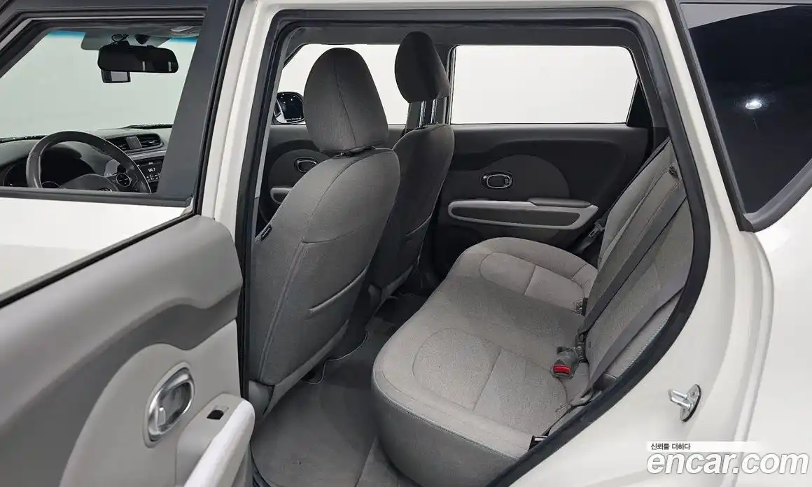 Kia Soul 2018 Автомат в Москве № 5417, фото 10