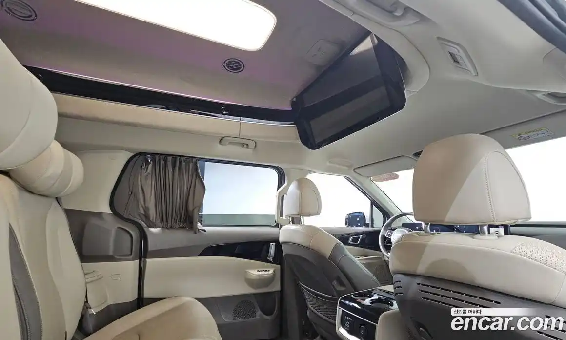 Kia Canival 2024 3.5 Автомат в Москве № 55766, фото 18