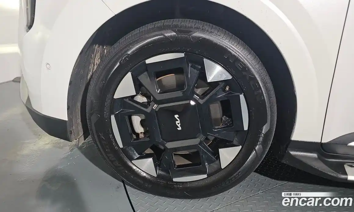 Kia Canival 2024 3.5 Автомат в Москве № 55766, фото 4