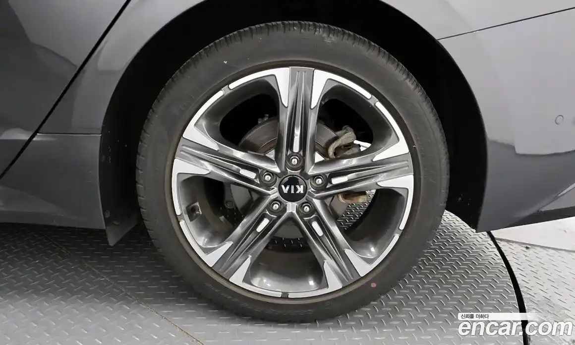 Kia K5 2021 1.6 Автомат в Москве № 56233, фото 5