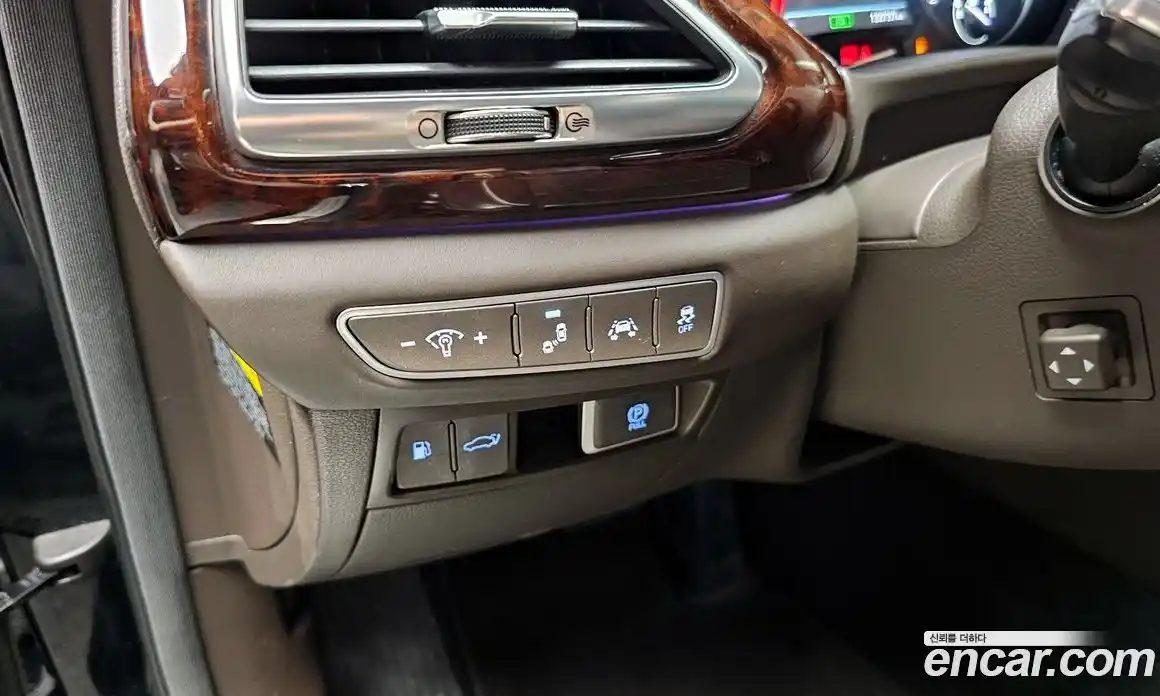 Genesis EQ900 2017 5.0 Автомат в Москве № 58863, фото 16