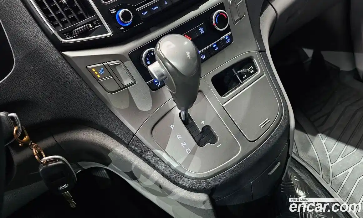 Hyundai Starex 2021 2.5 Автомат в Москве № 6036, фото 9