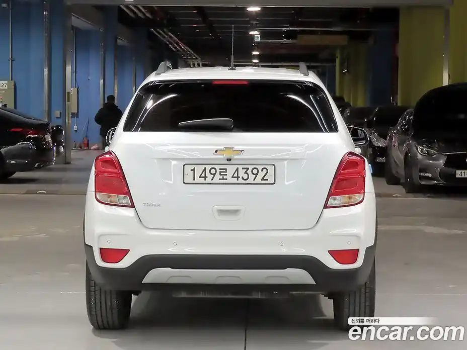 Chevrolet Trax 2020 1.4 гидро в Москве № 619277, фото 4