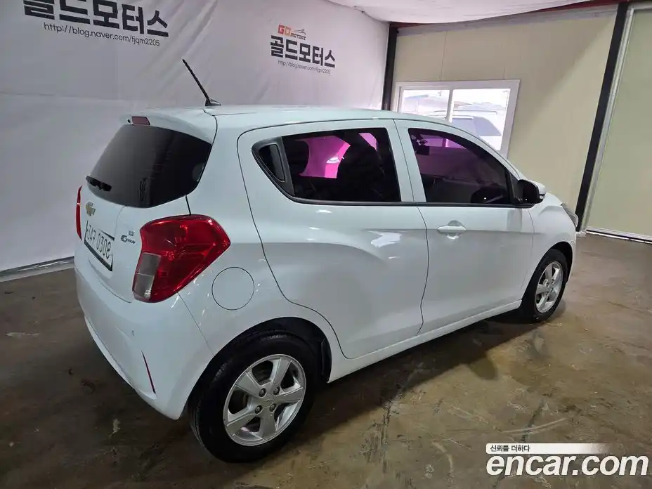Chevrolet Spark 2017 1.0 Автомат в Москве № 641598, фото 8
