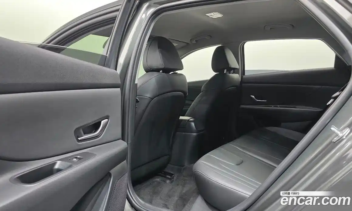 Hyundai Avante 2022 1.6 Автомат в Москве № 642501, фото 18