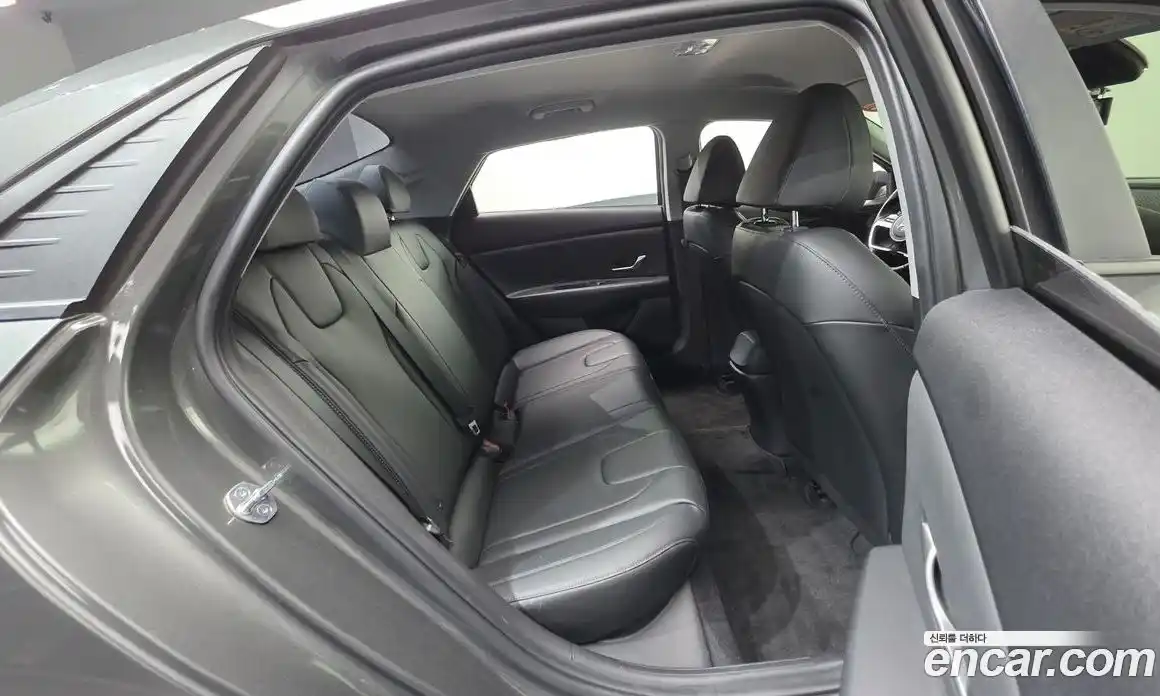 Hyundai Avante 2022 1.6 Автомат в Москве № 642501, фото 19