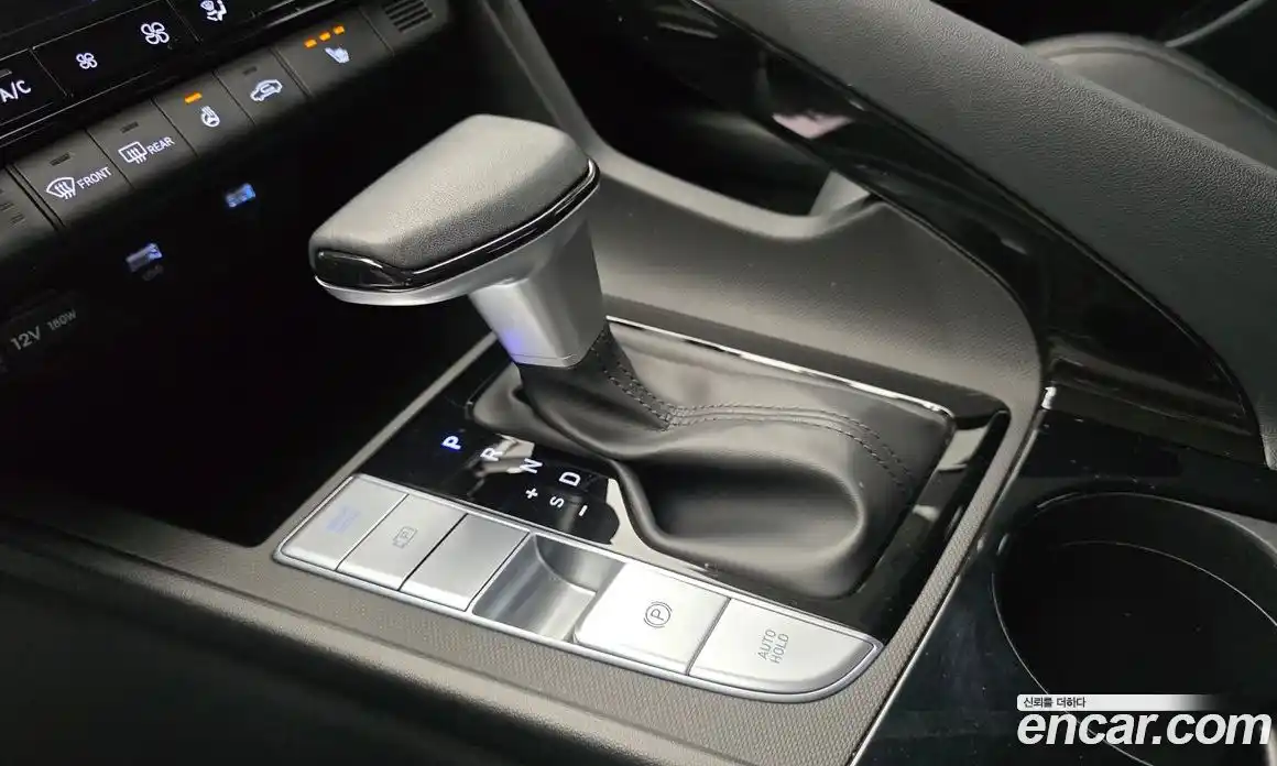 Hyundai Avante 2022 1.6 Автомат в Москве № 642501, фото 9