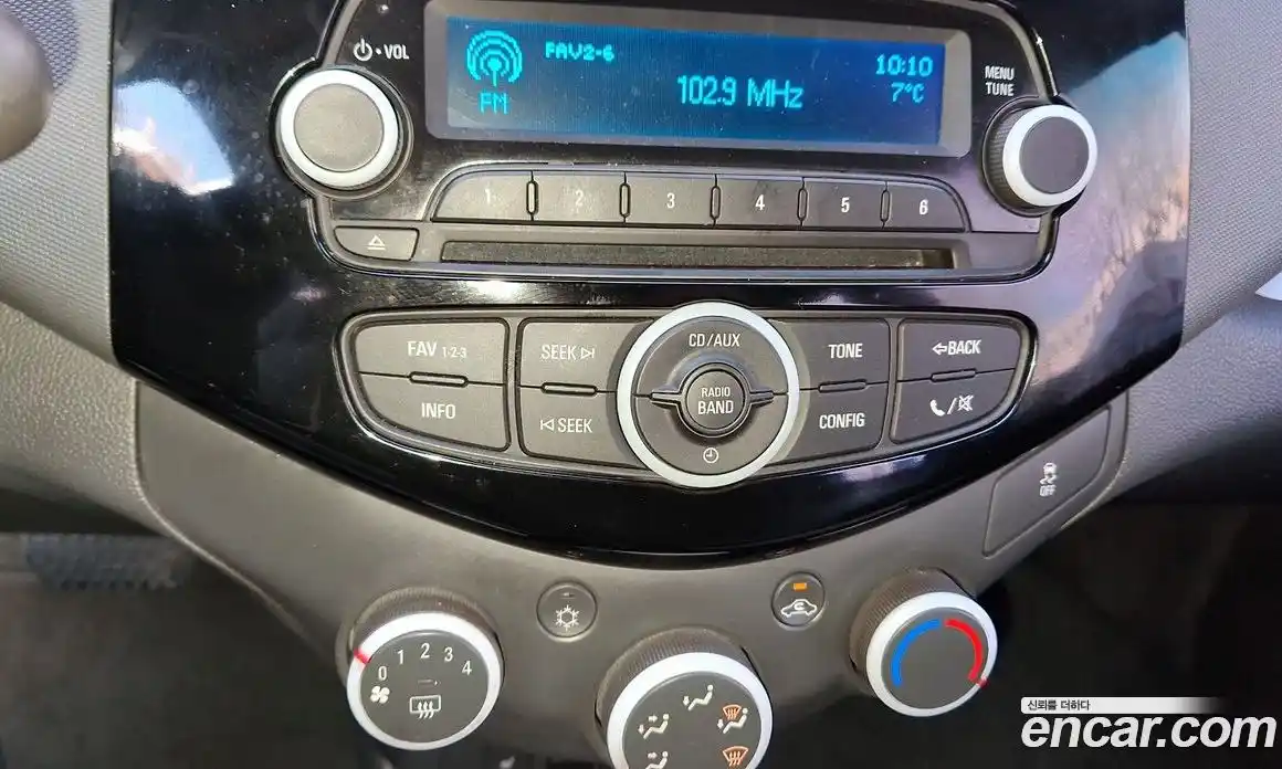 Chevrolet Spark 2014 1.0 Автомат в Москве № 642534, фото 13