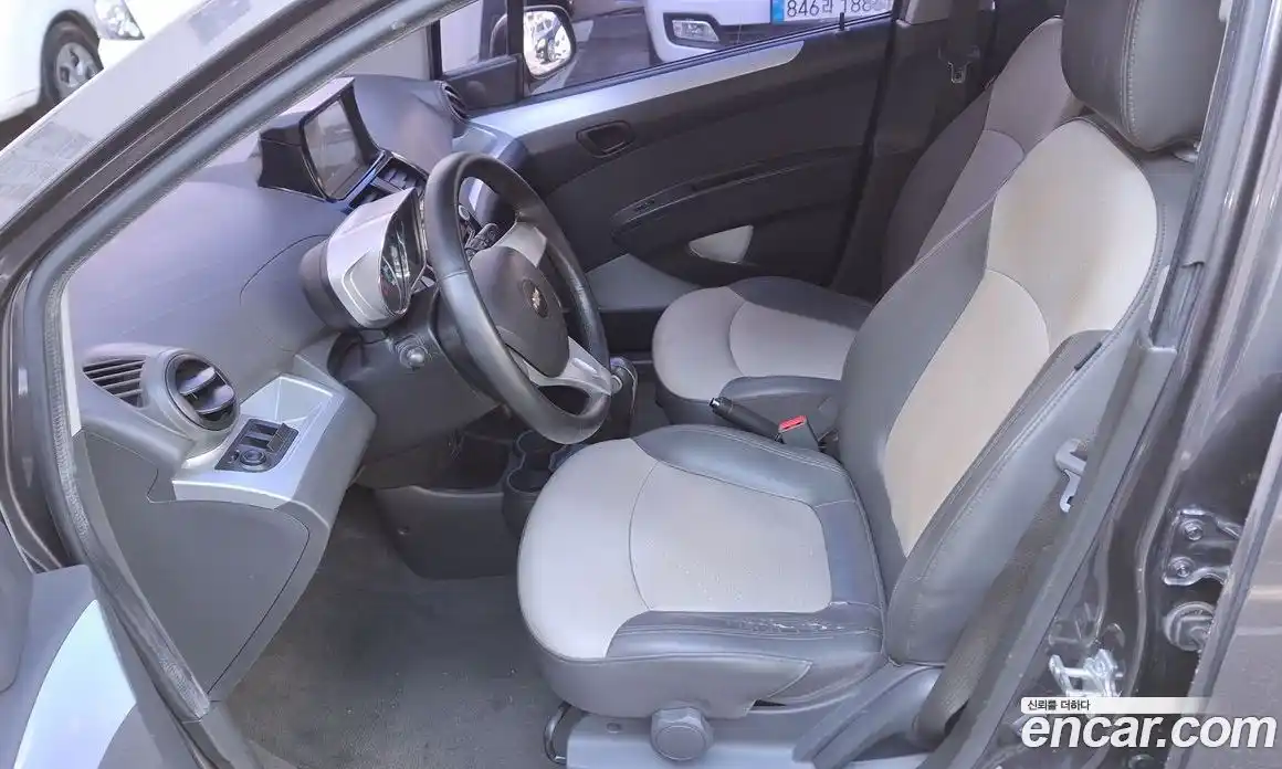 Chevrolet Spark 2014 1.0 Автомат в Москве № 642534, фото 7