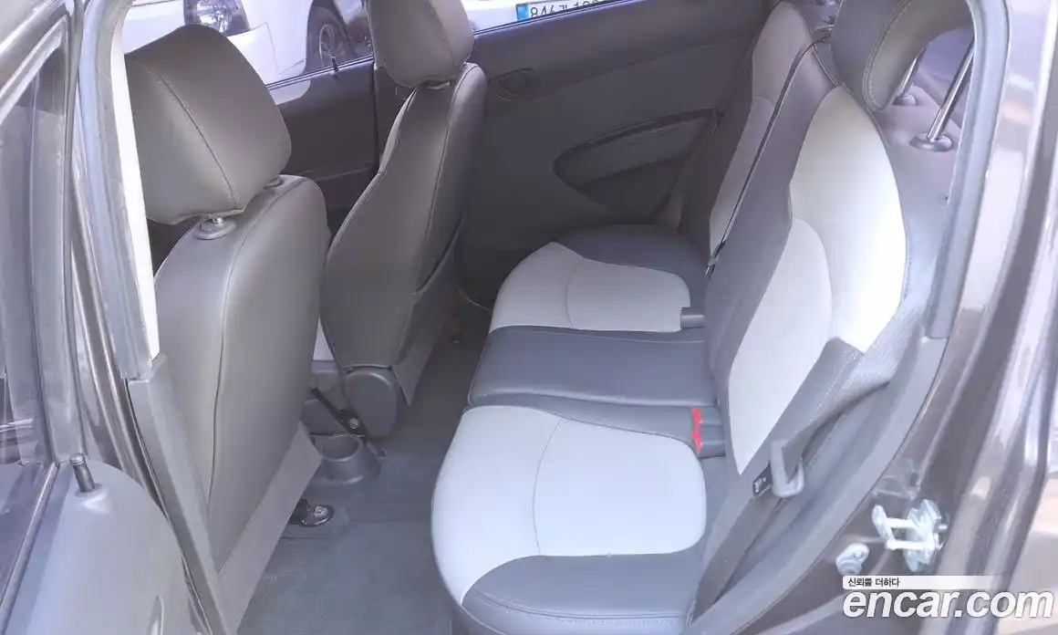 Chevrolet Spark 2014 1.0 Автомат в Москве № 642534, фото 8