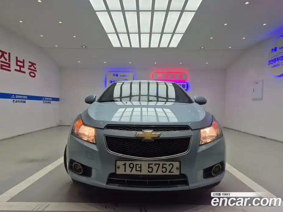Chevrolet Cruze 2012 2.0 Механическая в Москве № 642544, фото 3