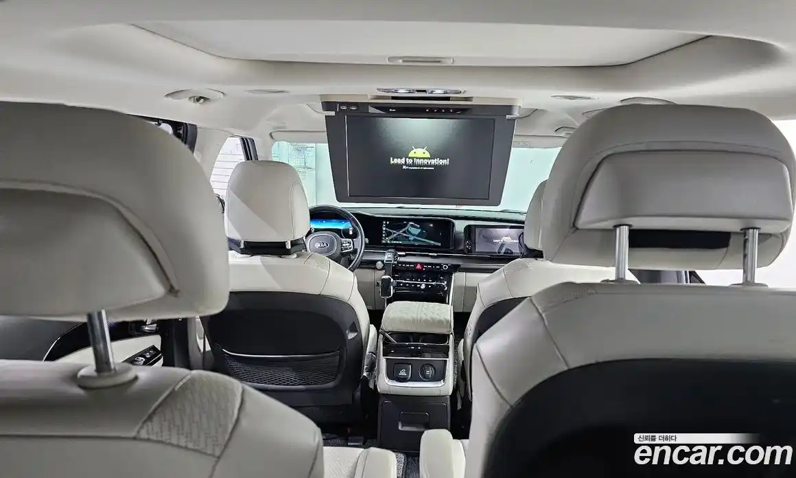 Kia Canival 2021 3.5 Автомат в Москве № 643946, фото 17