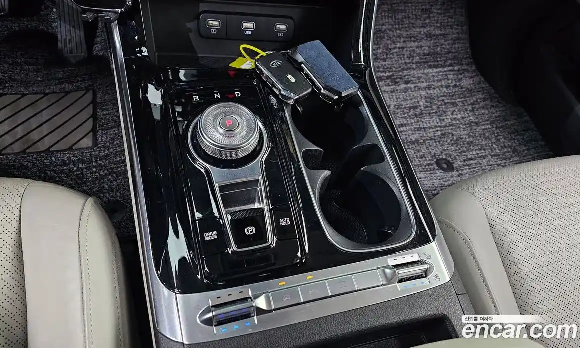 Kia Canival 2021 3.5 Автомат в Москве № 643946, фото 8