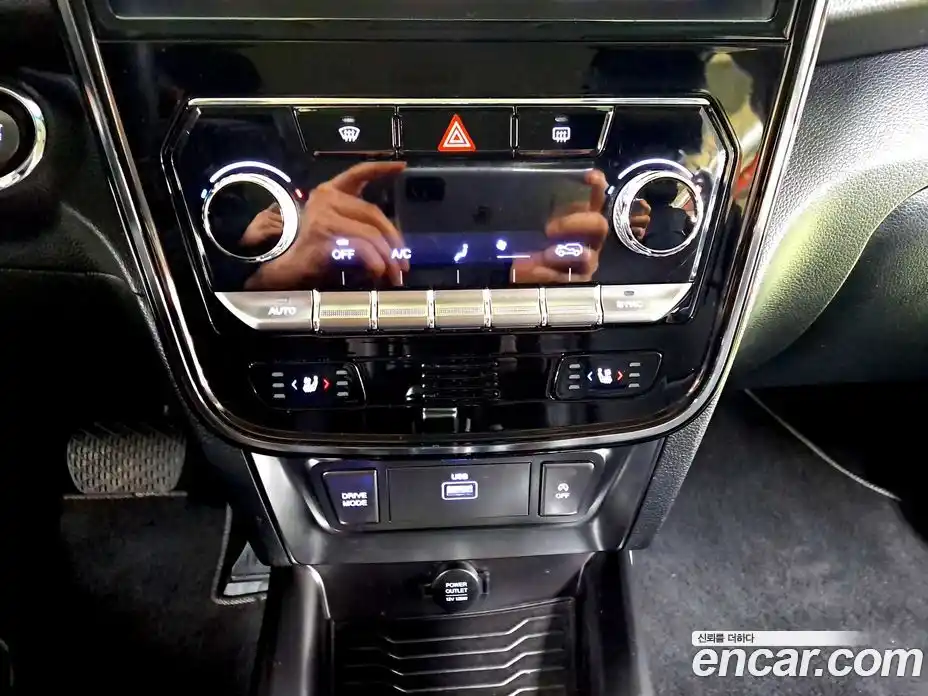 SsangYong TIBOLI 2022 1.5 Автомат в Москве № 645732, фото 16