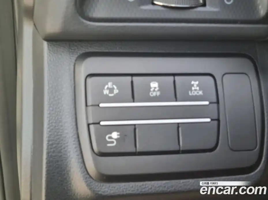 SsangYong TIBOLI 2016 1.6 Автомат в Москве № 645773, фото 11