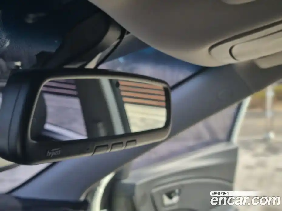 SsangYong TIBOLI 2016 1.6 Автомат в Москве № 645773, фото 12