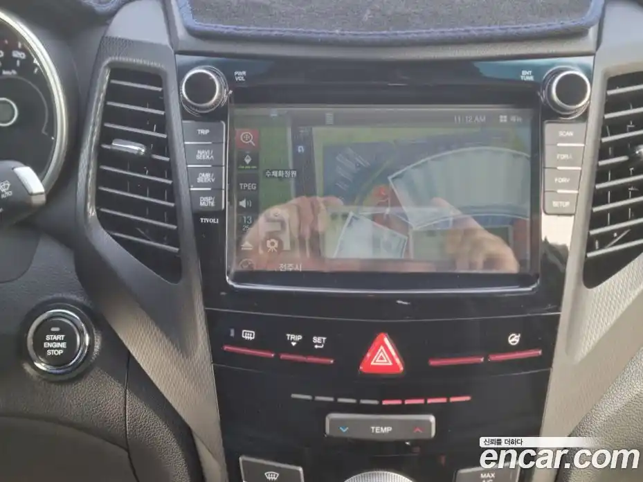 SsangYong TIBOLI 2016 1.6 Автомат в Москве № 645773, фото 15