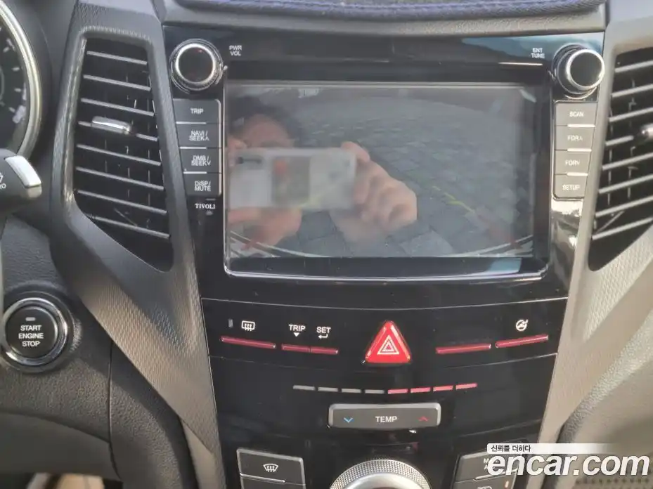 SsangYong TIBOLI 2016 1.6 Автомат в Москве № 645773, фото 16