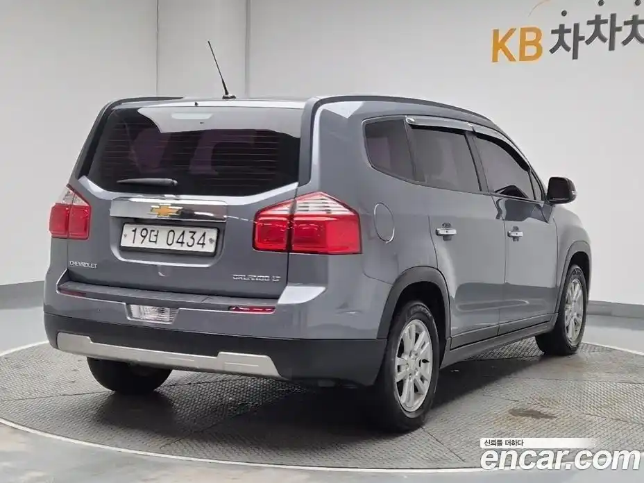 Chevrolet Orlando 2016 1.6 Автомат в Москве № 646536, фото 3