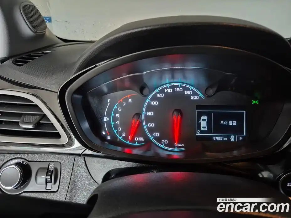 Chevrolet Spark 2021 1.0 Автомат в Москве № 646734, фото 13