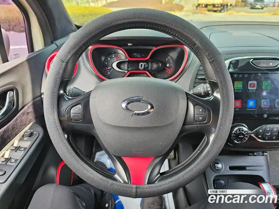 Renault QM3 2017 1.5 Автомат в Москве № 647335, фото 10