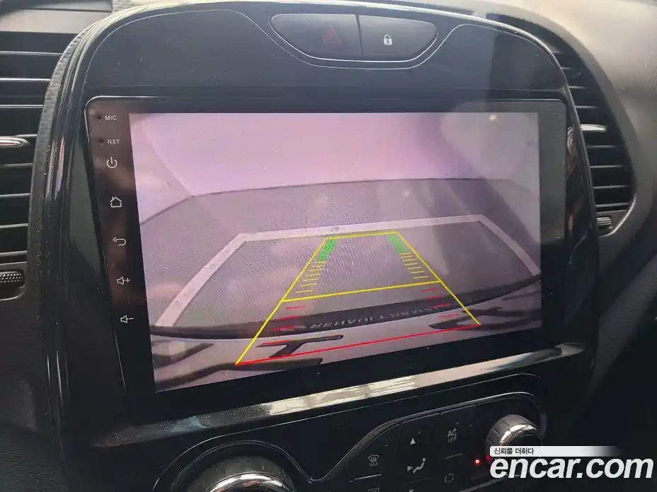 Renault QM3 2015 1.5 Автомат в Москве № 647356, фото 13