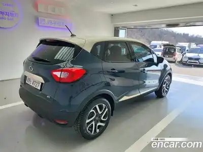 Renault QM3 2015 1.5 Автомат в Москве № 647356, миниатюра 6